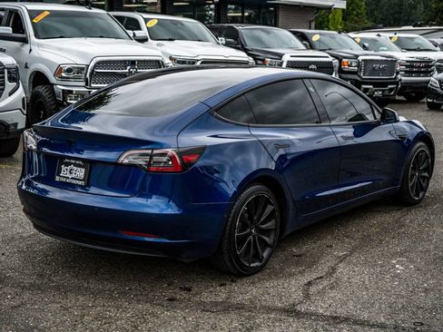 Used 2020 Tesla Model 3 Standard Range Plus RWD image 9