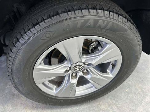 Certified 2024 Toyota RAV4 XLE FWD image 9