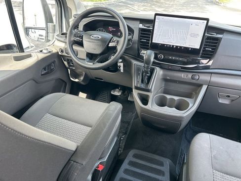 Used 2024 Ford Transit 350 XLT RWD image 9