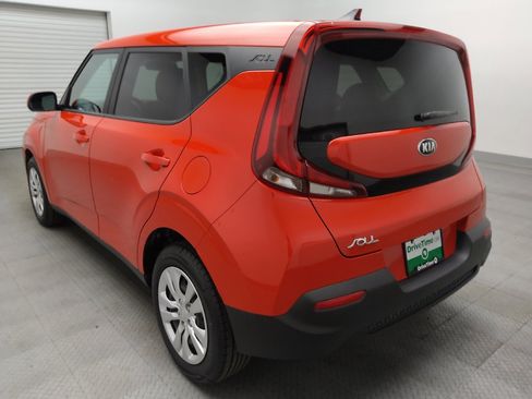 Used 2021 Kia Soul LX FWD image 5