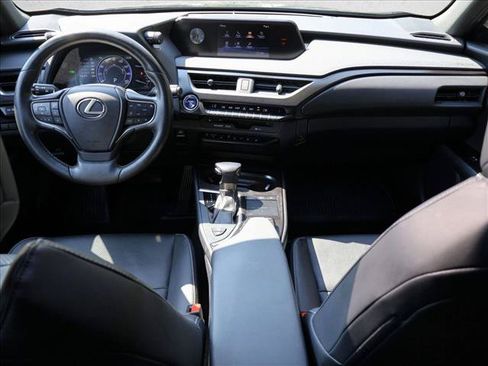 Used 2019 Lexus UX 250h w/ Premium Package AWD/4WD image 22