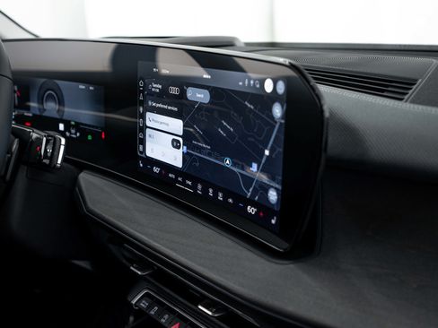Used 2026 Audi Q3 quattro 2.0T AWD/4WD image 9