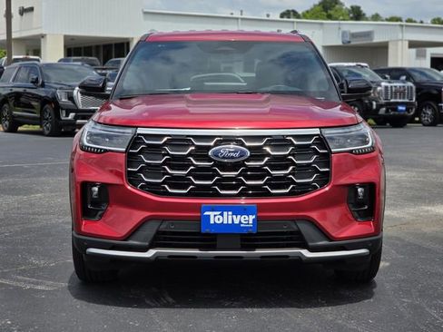 New 2026 Ford Explorer Platinum RWD image 3