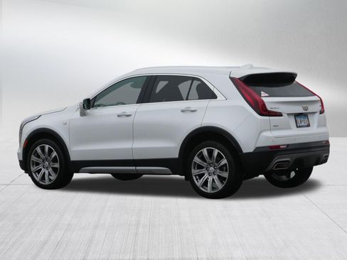 Used 2023 Cadillac XT4 Premium Luxury image 5
