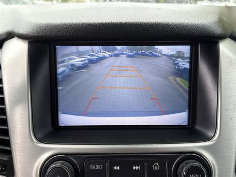 Used 2017 GMC Yukon SLE w/ Convenience Package image 32