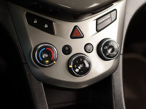 Used 2014 Chevrolet Sonic LTZ image 15