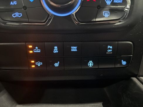 Used 2015 RAM 1500 Rebel image 28