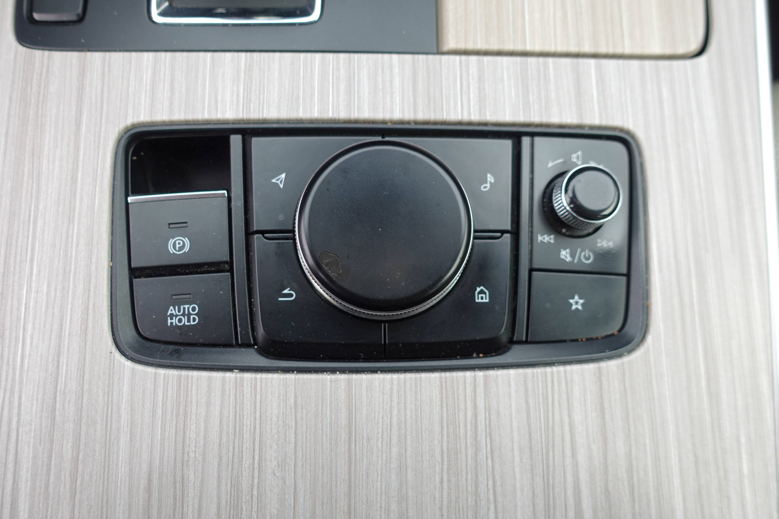 Certified 2024 MAZDA CX-90 3.3 Turbo w/ Preferred Plus AWD/4WD image 24