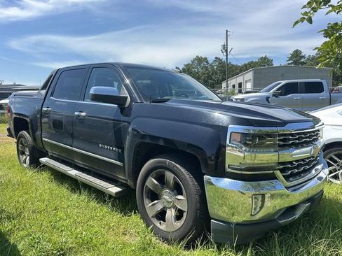 Used 2017 Chevrolet Silverado 1500 LTZ w/ High Desert Package AWD/4WD image 13