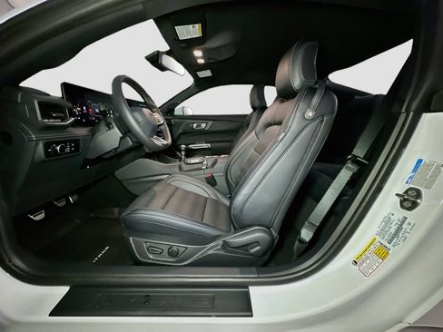 New 2026 Ford Mustang GT Premium w/ GT Performance Package RWD image 15