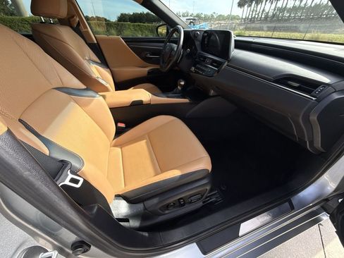 Used 2022 Lexus ES 350 w/ Accessory Package 2 FWD image 15