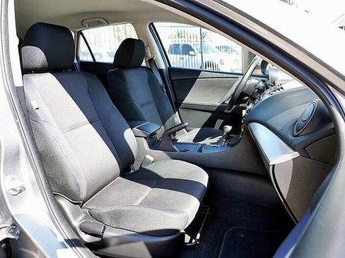 Used 2012 MAZDA MAZDA3 i Touring image 13