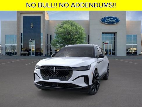 New 2026 Lincoln Nautilus Reserve w/ Jet Appearance Package image 2