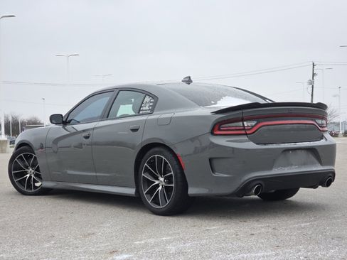 Used 2018 Dodge Charger R/T Scat Pack image 14