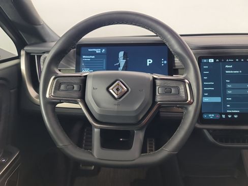 Used 2023 Rivian R1S Adventure AWD/4WD image 28