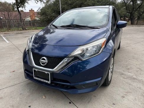 Used 2017 Nissan Versa Note SV image 4