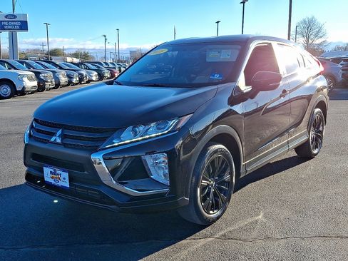 Used 2018 Mitsubishi Eclipse Cross LE image 3