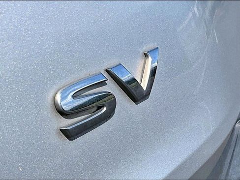 Used 2023 Nissan Rogue SV w/ SV Premium Package FWD image 34