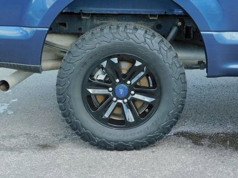 Used 2019 Ford F150 XLT image 12