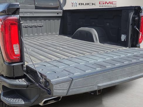 Certified 2021 GMC Sierra 1500 Denali w/ Denali Ultimate Package image 9