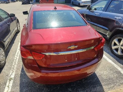 Used 2014 Chevrolet Impala LT w/ Convenience Package FWD image 7