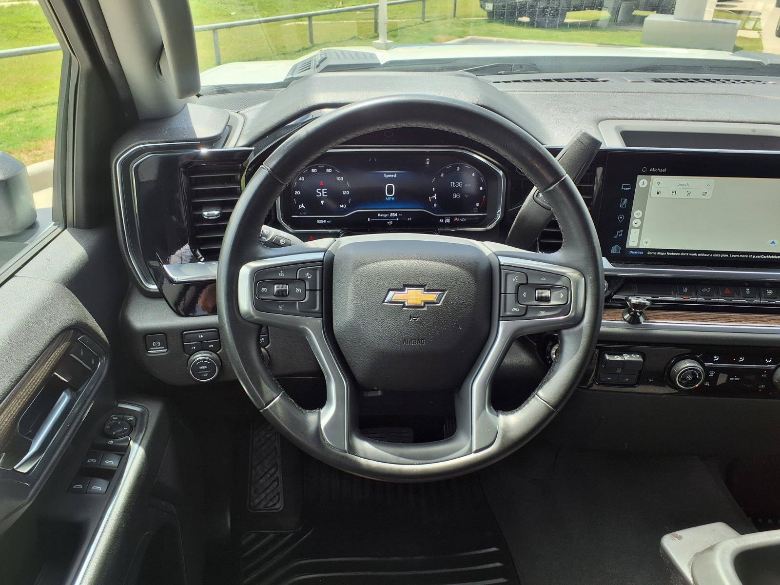 Used 2024 Chevrolet Silverado 2500 LT AWD/4WD image 15