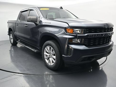 Used 2021 Chevrolet Silverado 1500 Custom AWD/4WD image 2