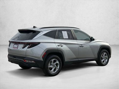 Certified 2023 Hyundai Tucson SEL AWD/4WD image 5