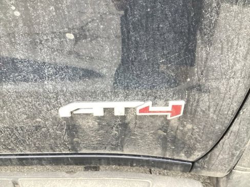 Used 2024 GMC Sierra 1500 AT4 w/ Technology Package image 10