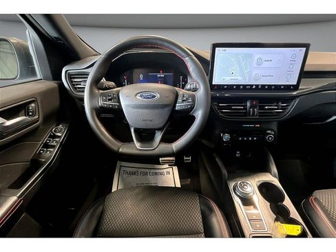 Used 2023 Ford Escape ST-Line w/ Tech Pack #1 AWD/4WD image 7