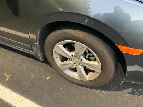 Used 2019 Honda Odyssey EX-L image 3