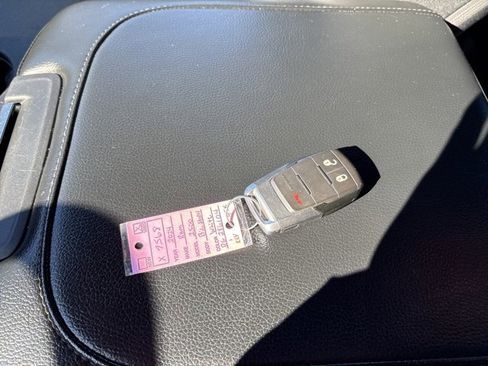 Used 2024 RAM 2500 Big Horn image 22