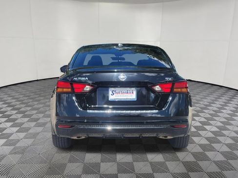 Used 2022 Nissan Altima 2.5 SV FWD image 7