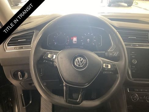 Used 2020 Volkswagen Tiguan SEL AWD/4WD image 8