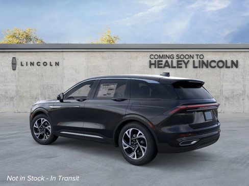 New 2026 Lincoln Nautilus Premier image 4