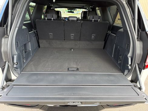 New 2026 Ford Expedition Max Platinum w/ Stealth Appearance Package AWD/4WD image 23