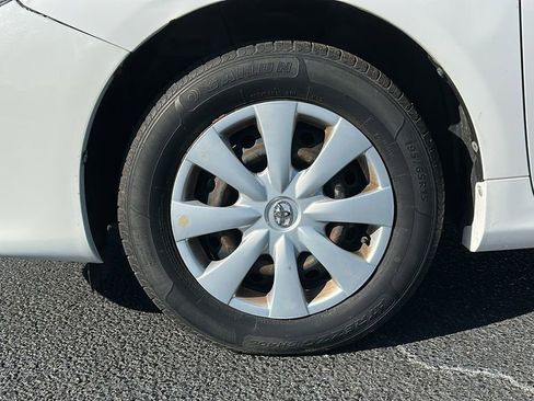 Used 2010 Toyota Corolla LE image 14