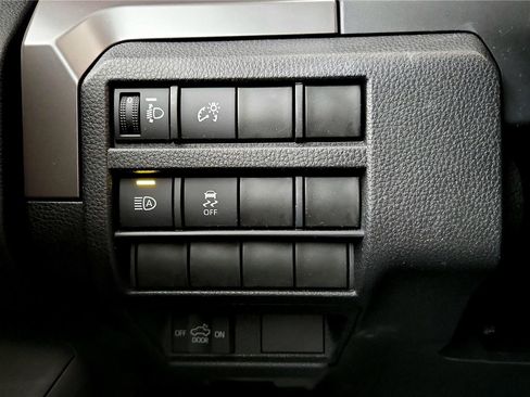 Certified 2024 Toyota Tacoma SR5 image 43