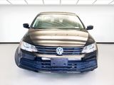 Used 2017 Volkswagen Jetta S image 2