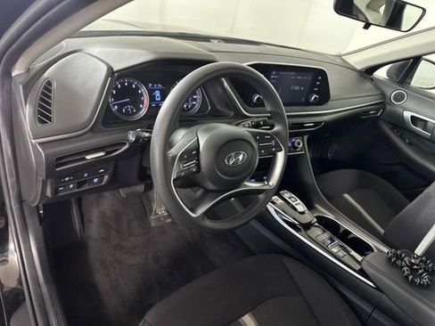 Certified 2023 Hyundai Sonata SE w/ Preferred Accessory Package image 13