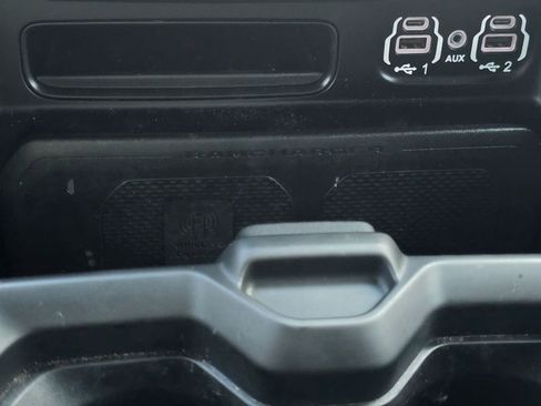 Used 2024 RAM 2500 Limited image 33