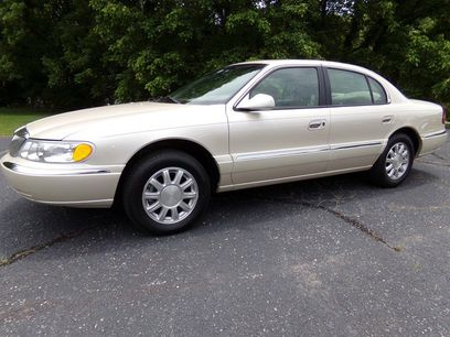 Used 2001 Lincoln Continental