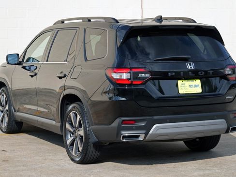 Used 2023 Honda Pilot Touring image 51