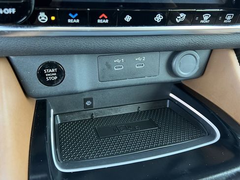 Certified 2025 Nissan Rogue Platinum w/ Platinum Premium Package image 19