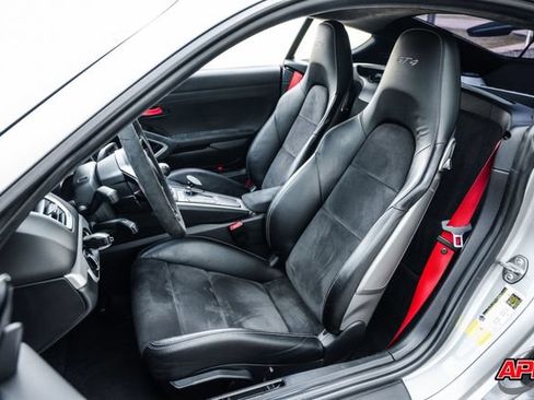 Used 2016 Porsche Cayman GT4 RWD image 5