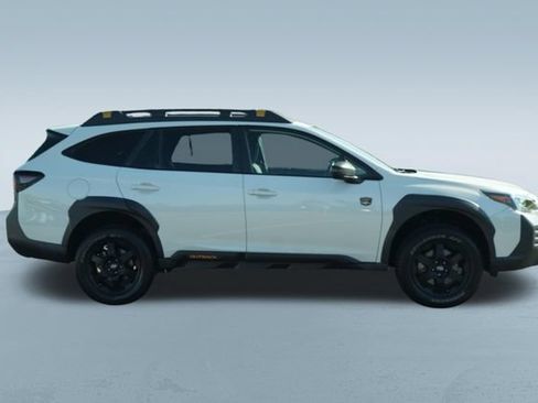 Used 2023 Subaru Outback Wilderness AWD/4WD image 10