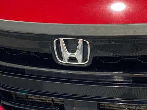 Used 2019 Honda Accord Sport image 8