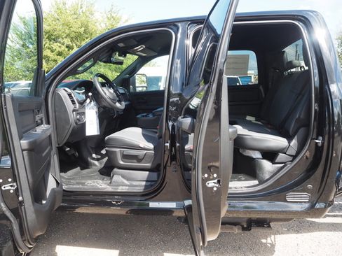 New 2026 RAM 5500 Tradesman w/ Chrome Appearance Group image 11