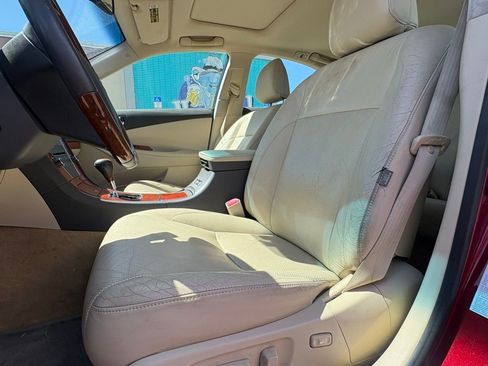 Used 2010 Lexus ES 350 image 8