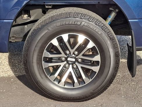 Used 2020 Ford F150 XLT w/ Equipment Group 302A Luxury AWD/4WD image 8